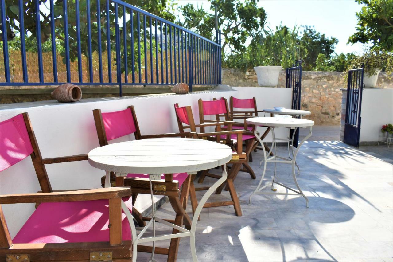 Aphrodite Art Hotel Aegina Exterior photo